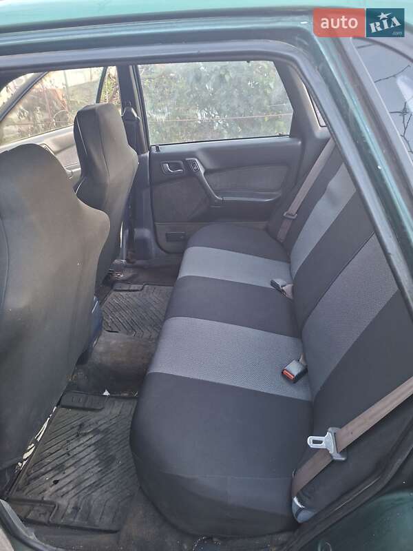 Седан Mitsubishi Galant 1988 в Одессе