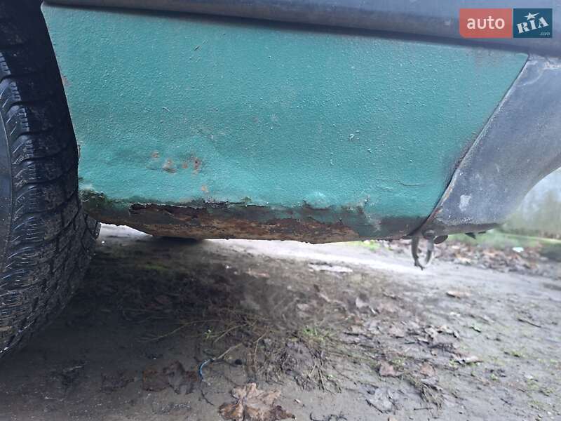 Седан Mitsubishi Galant 1988 в Одессе