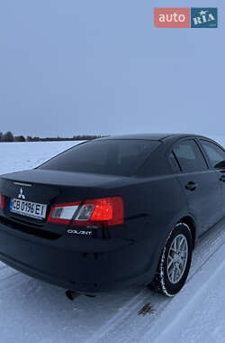 Седан Mitsubishi Galant 2009 в Бобровиці