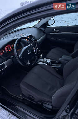 Седан Mitsubishi Galant 2009 в Бобровиці