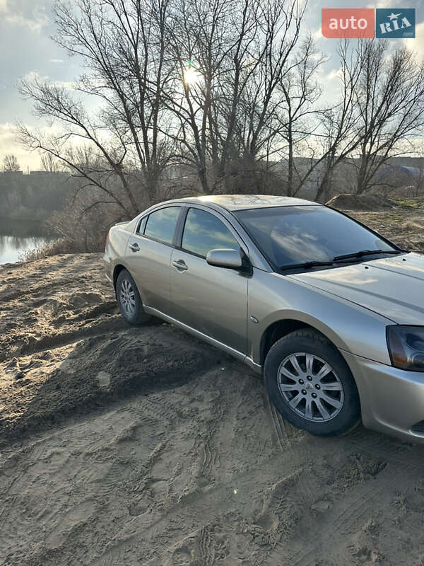 Седан Mitsubishi Galant 2008 в Днепре