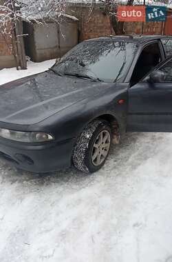 Седан Mitsubishi Galant 1993 в Черновцах