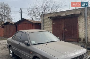 Седан Mitsubishi Galant 1991 в Києві