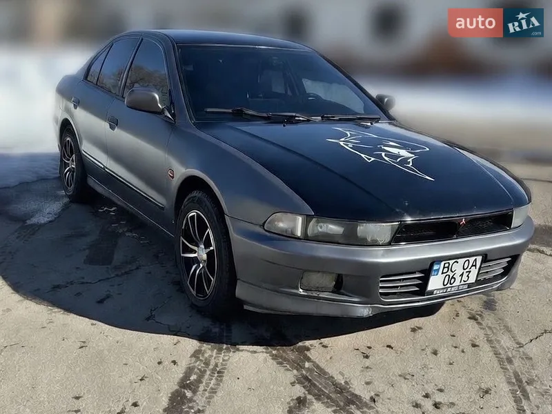 Mitsubishi Galant