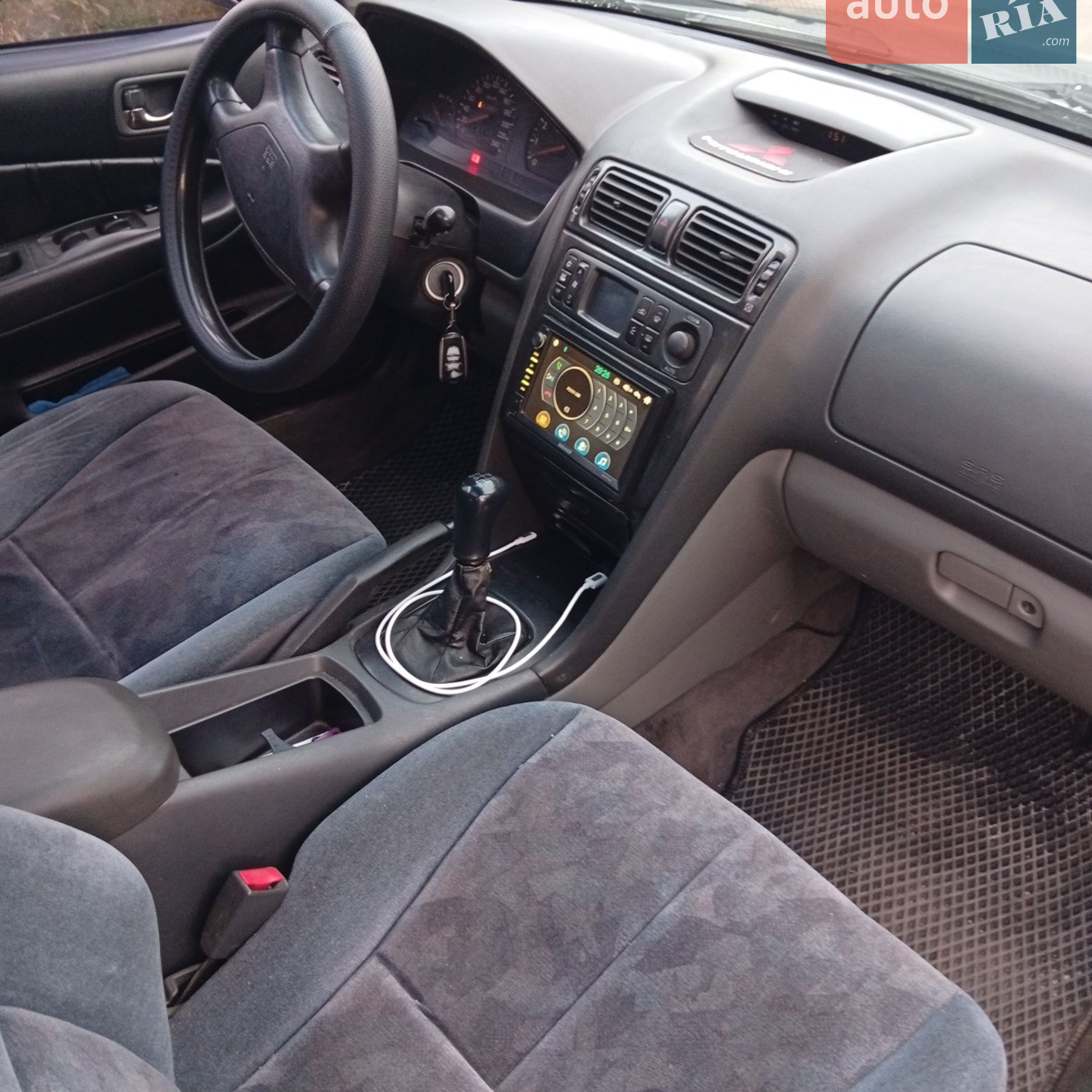 Mitsubishi Galant 1997 VIN JMBSNE11AFY000251 фото оголошення 3 з 8