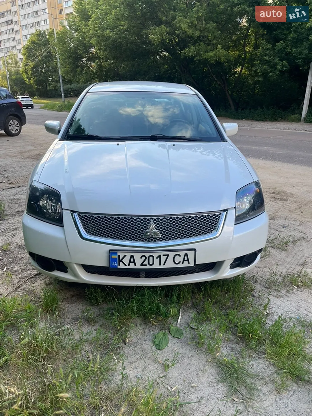 2011 Mitsubishi Galant - мініатюра 11