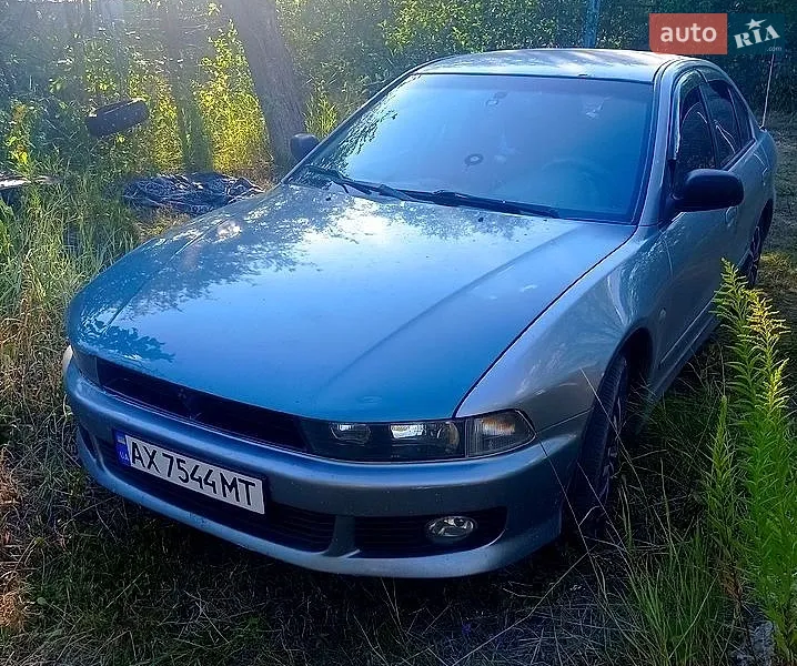 Mitsubishi Galant 2001