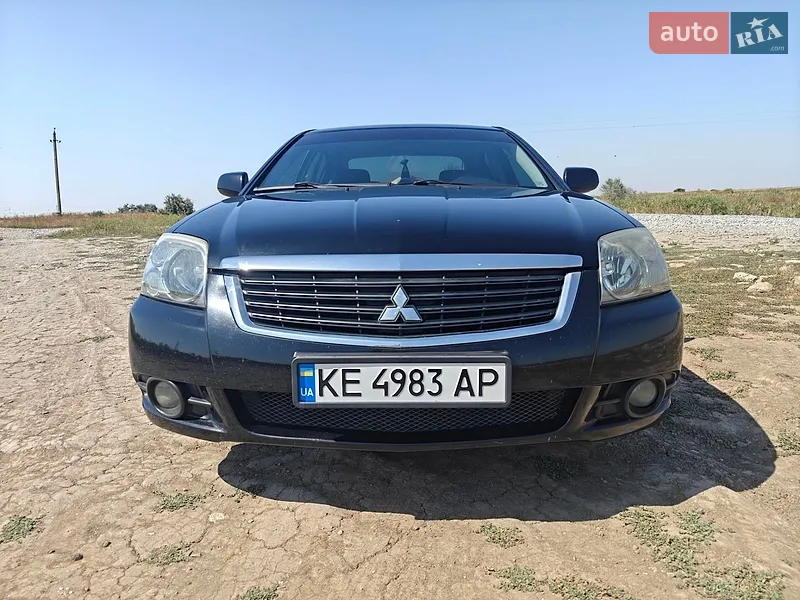 Mitsubishi Galant 2009