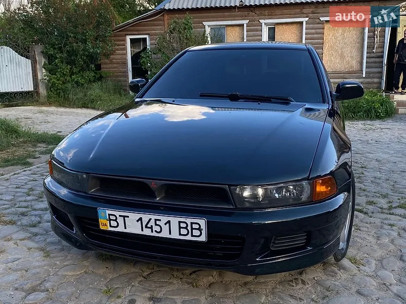 Mitsubishi Galant