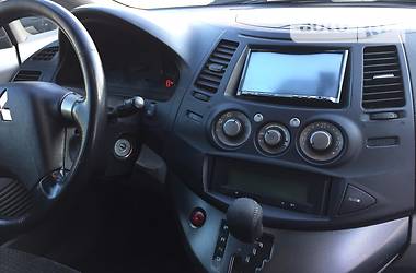  Mitsubishi Grandis 2005 в 
