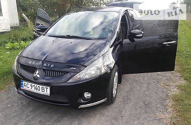 Mitsubishi Grandis 2007