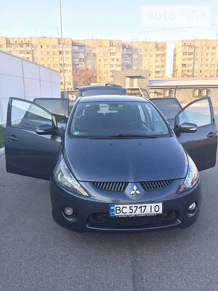 Мінівен Mitsubishi Grandis 2005 в Львові