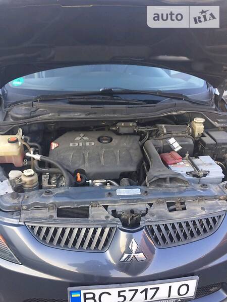 Мінівен Mitsubishi Grandis 2005 в Львові