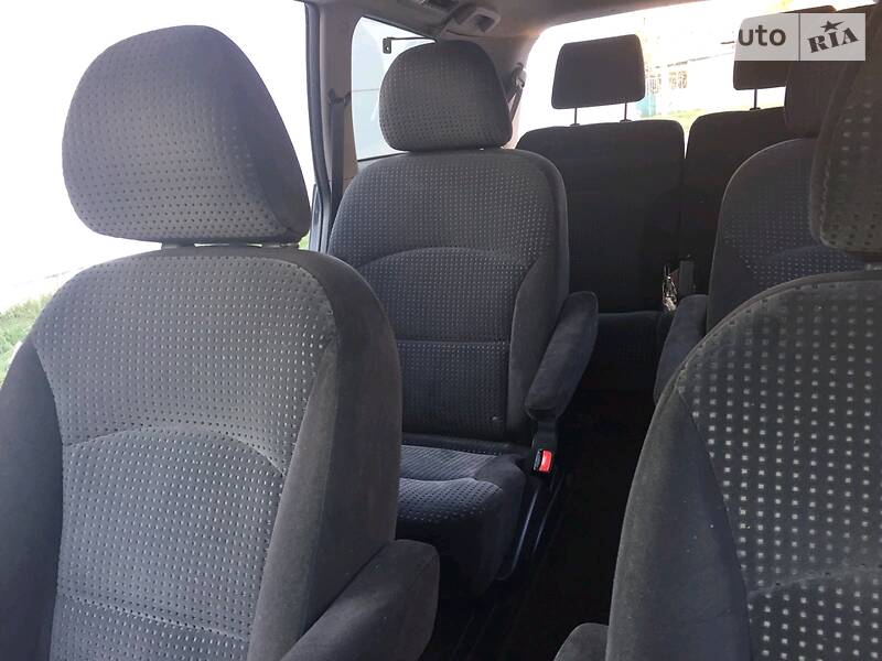 Мінівен Mitsubishi Grandis 2005 в Львові