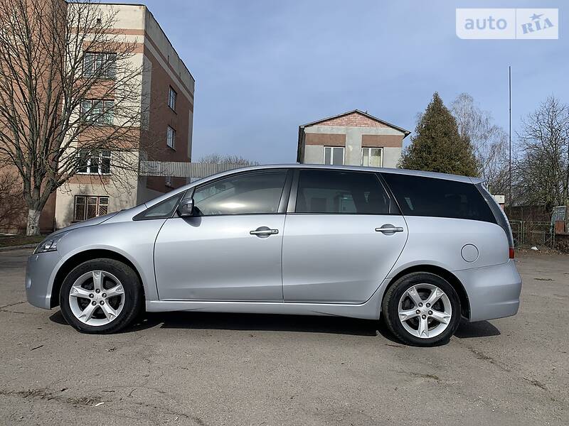 Минивэн Mitsubishi Grandis 2008 в Ровно фото 7 Минивэн Mitsubishi Grandis 2008 в Ровно