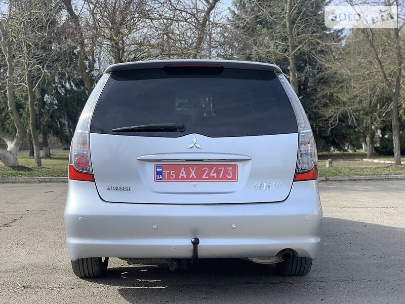 Минивэн Mitsubishi Grandis 2008 в Ровно фото 46 Минивэн Mitsubishi Grandis 2008 в Ровно