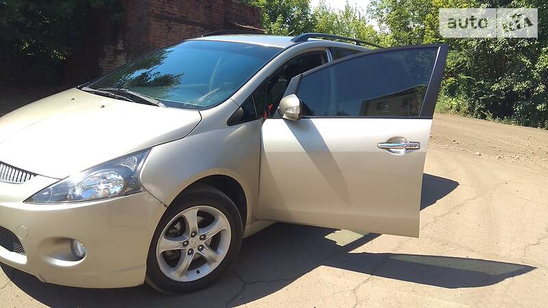 Универсал Mitsubishi Grandis 2007 в Краматорске