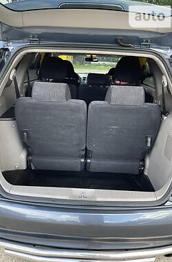 Минивэн Mitsubishi Grandis 2007 в 