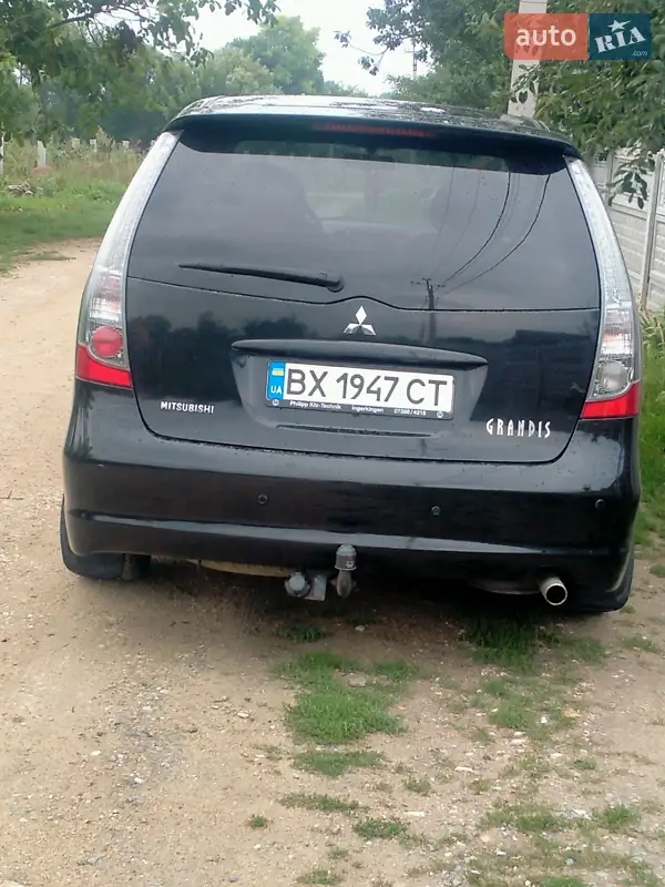 Mitsubishi Grandis