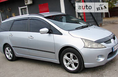 Mitsubishi Grandis 2007