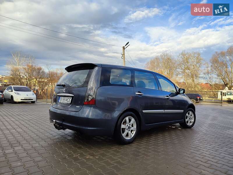 Минивэн Mitsubishi Grandis 2007 в Черновцах