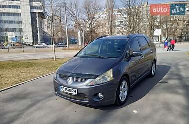 Mitsubishi Grandis 2009