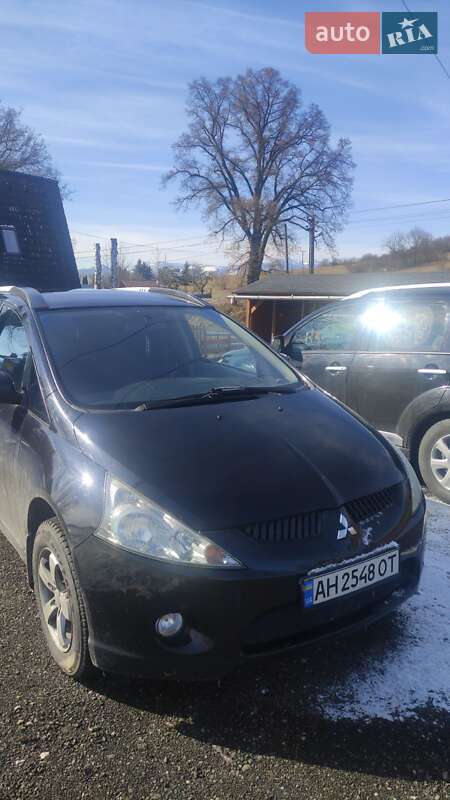 Минивэн Mitsubishi Grandis 2010 в Ужгороде фото 7 Минивэн Mitsubishi Grandis 2010 в Ужгороде