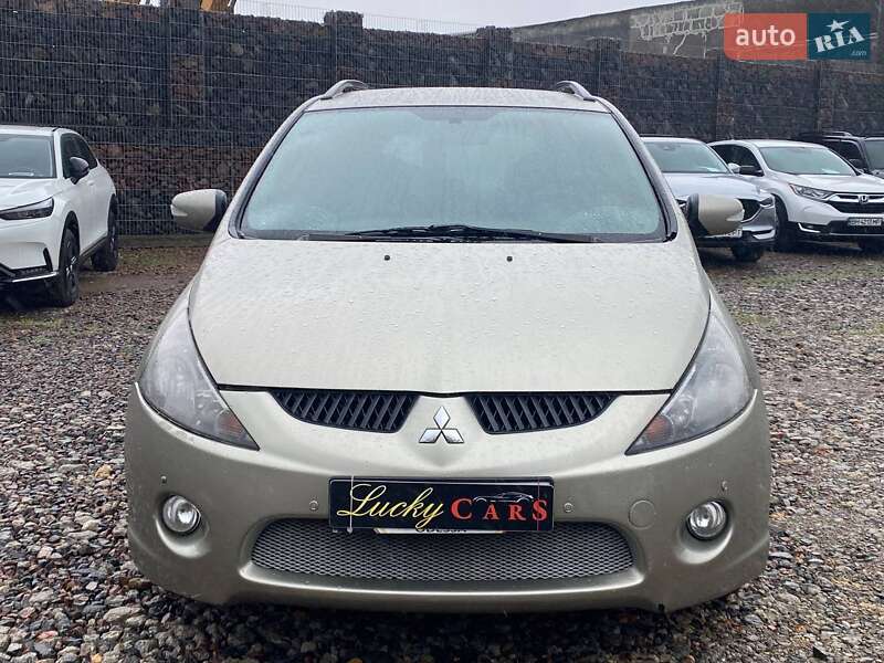 Минивэн Mitsubishi Grandis 2006 в Одессе