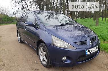 Минивэн Mitsubishi Grandis 2007 в 