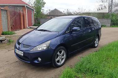 Минивэн Mitsubishi Grandis 2007 в 