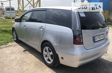 Минивэн Mitsubishi Grandis 2004 в Староконстантинове