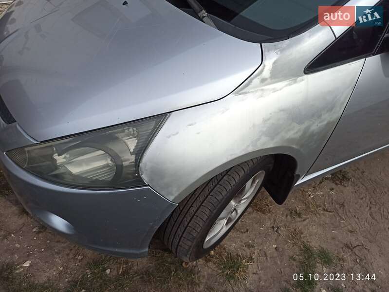 Минивэн Mitsubishi Grandis 2007 в Киеве