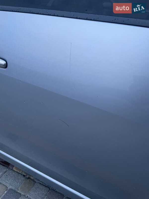 Минивэн Mitsubishi Grandis 2007 в Львове