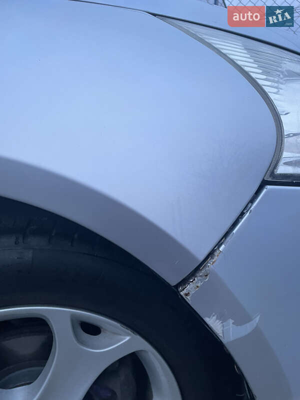 Минивэн Mitsubishi Grandis 2007 в Львове