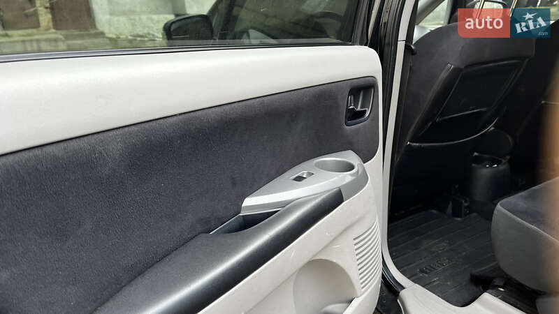 Мінівен Mitsubishi Grandis 2008 в Знам'янці