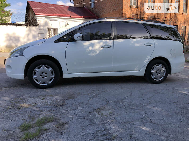 Минивэн Mitsubishi Grandis 2004 в Житомире