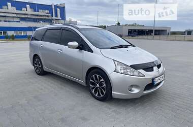 Mitsubishi Grandis 2008