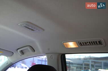 Минивэн Mitsubishi Grandis 2008 в 