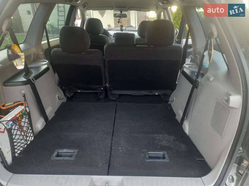 Минивэн Mitsubishi Grandis 2008 в Луцке