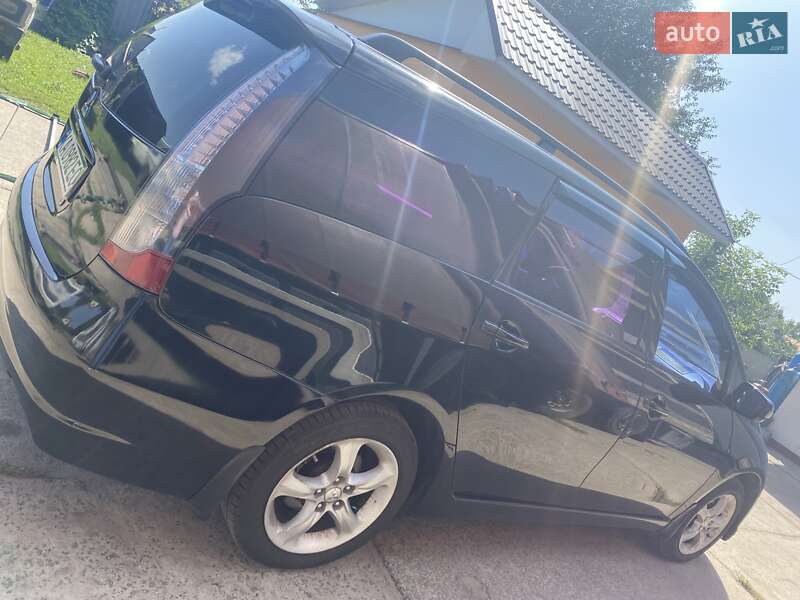 Минивэн Mitsubishi Grandis 2005 в Киеве
