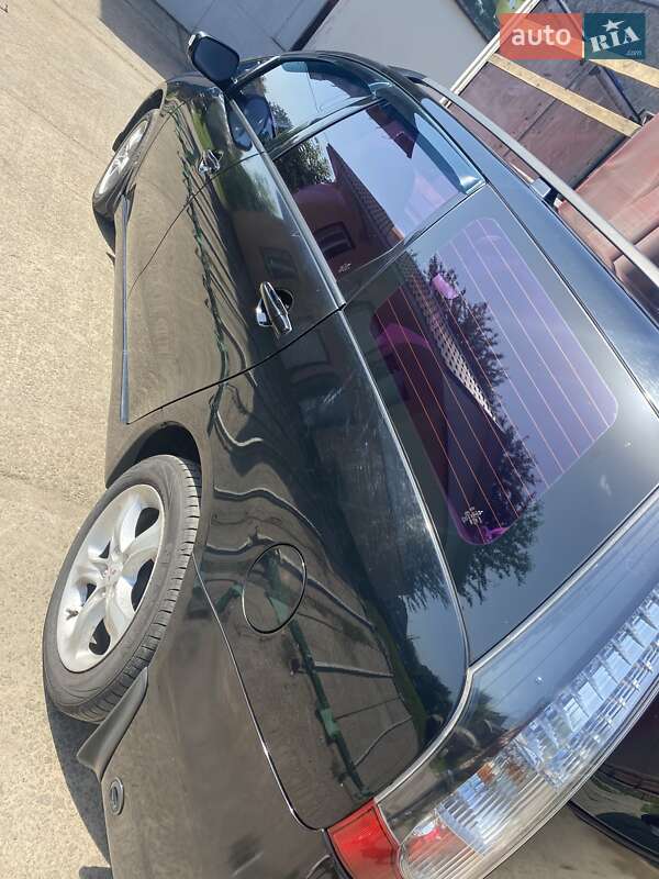 Минивэн Mitsubishi Grandis 2005 в Киеве