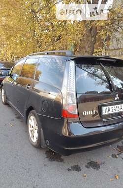 Минивэн Mitsubishi Grandis 2004 в Киеве