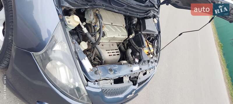 Минивэн Mitsubishi Grandis 2006 в Ивано-Франковске