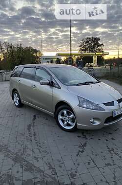 Мінівен Mitsubishi Grandis 2006 в Острозі