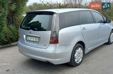 Минивэн Mitsubishi Grandis 2006 в 