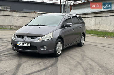 Минивэн Mitsubishi Grandis 2008 в Киеве