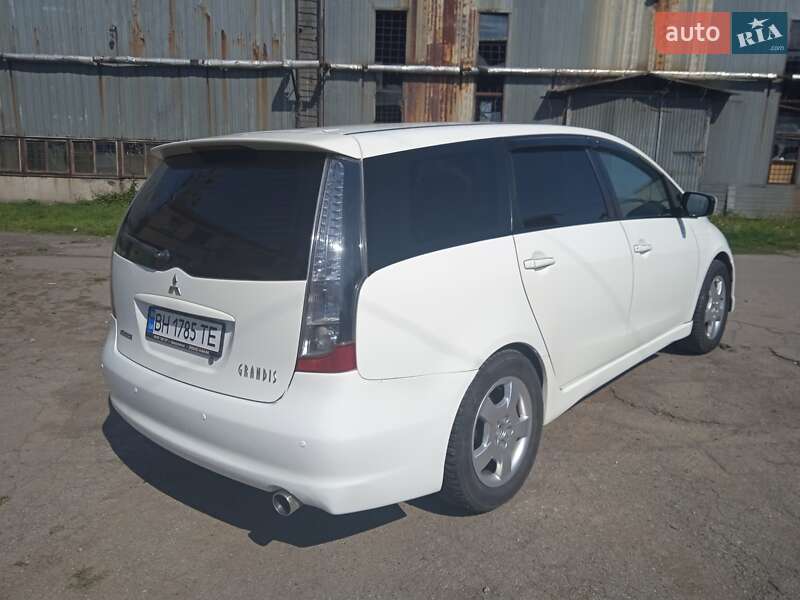 Мінівен Mitsubishi Grandis 2008 в Вінниці