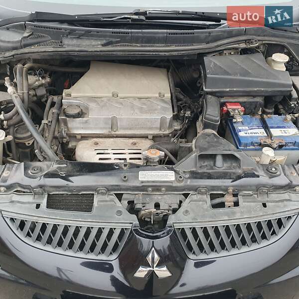 Мінівен Mitsubishi Grandis 2008 в Малині