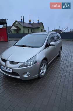 Минивэн Mitsubishi Grandis 2007 в Ольшанке