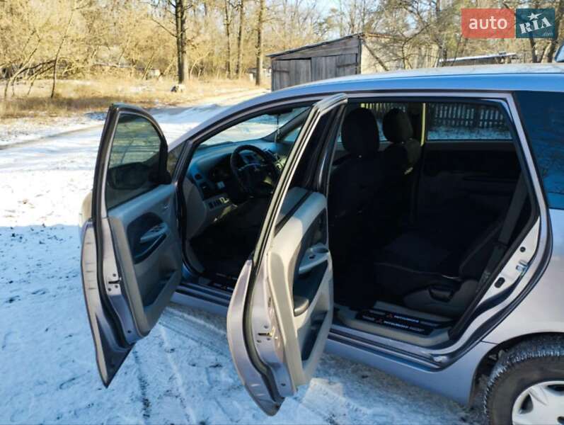 Минивэн Mitsubishi Grandis 2006 в Черкассах